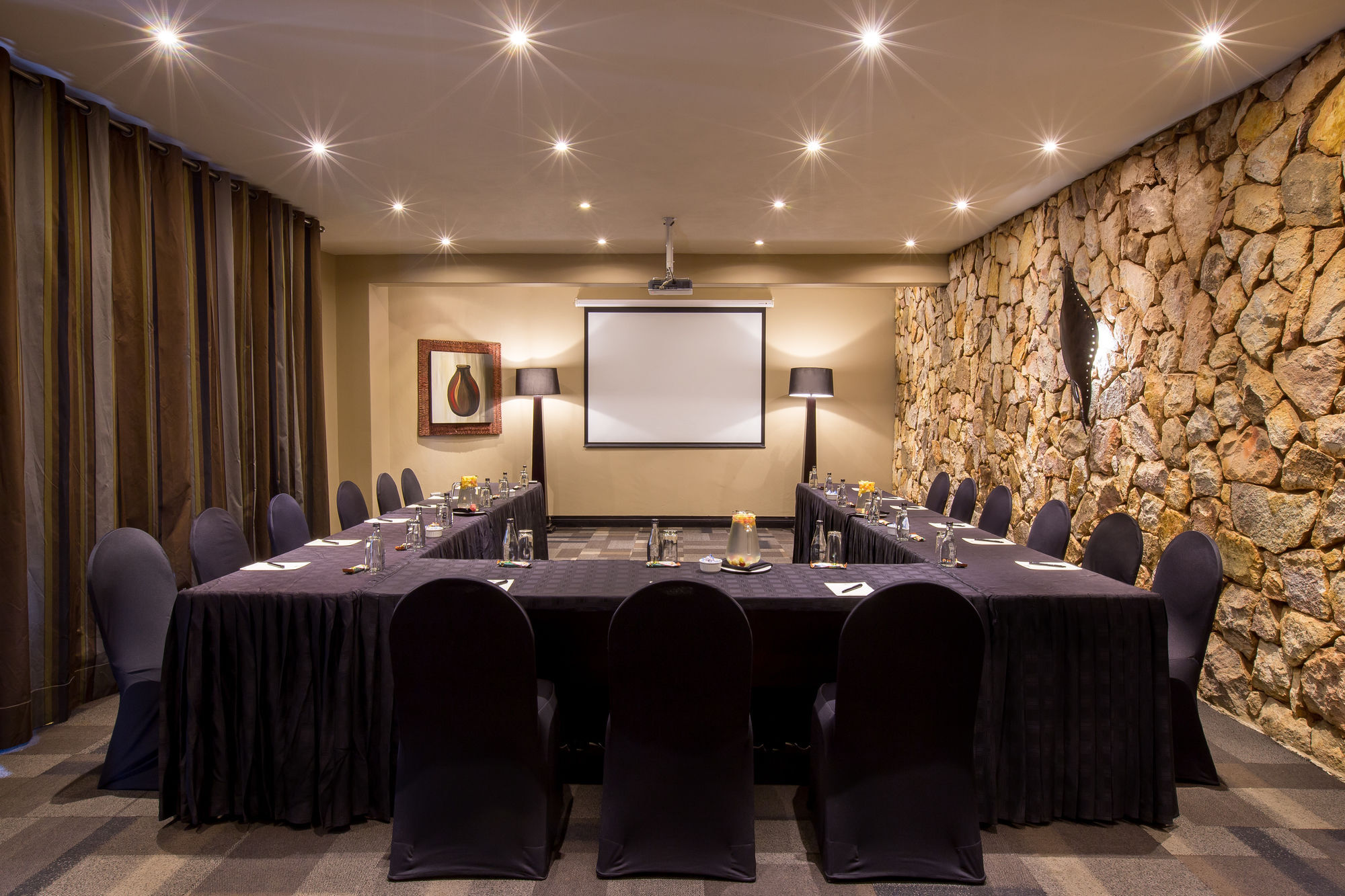 Thaba Eco Hotel Johannesburg Esterno foto